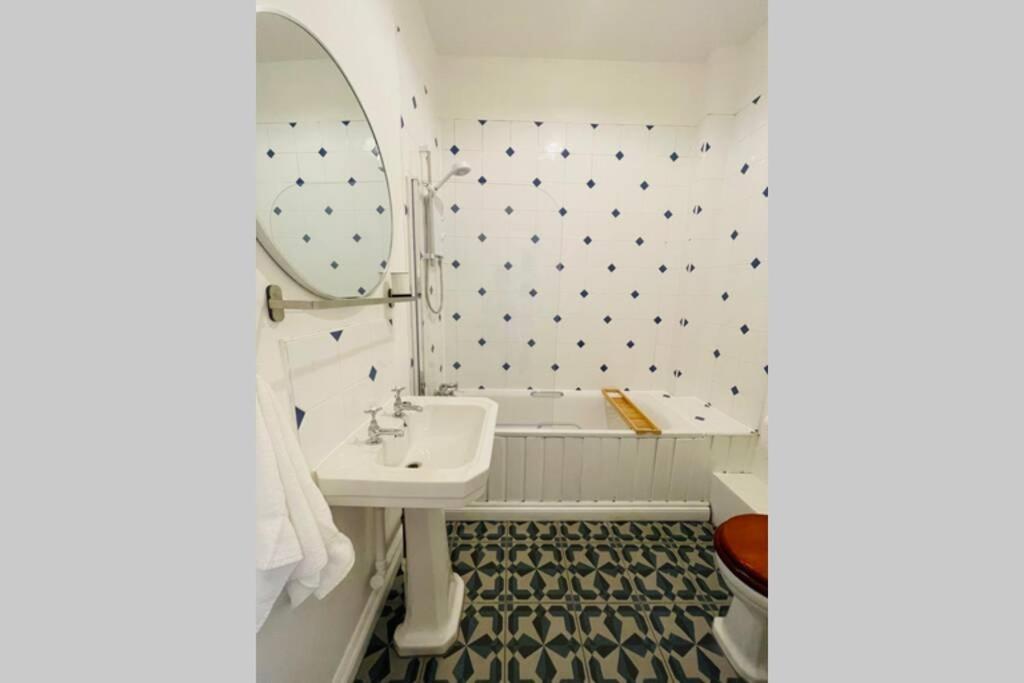 Nomihomes-Otis House-Free Parking X 2-Central -10Ppl Exeter Zewnętrze zdjęcie